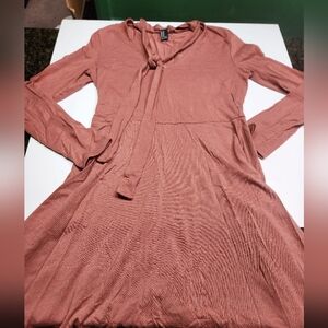 Women's Dress Size Medium